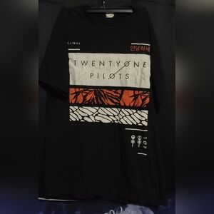 Twenty One Pilots Tee